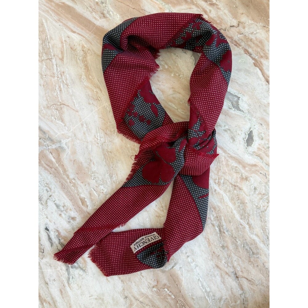 Givenchy Vintage 70's Wool Shawl Scarf 52x52 - Picture 3 of 10